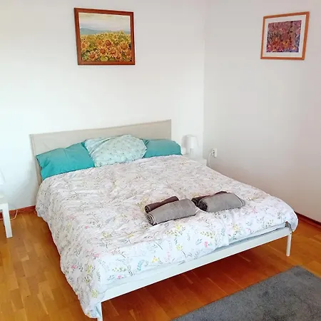 Apartment First Floor 57a Fazekas Utca *